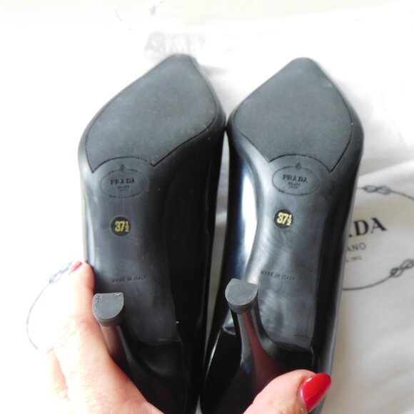 Prada shoe black smoked leather size 7 1/2 - Picture 6 of 7